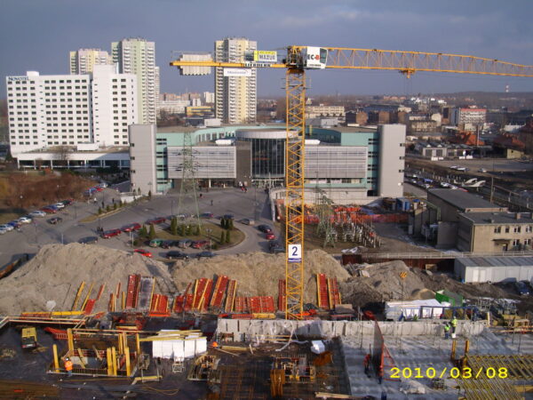 Budowa CINiB-y (marzec 2010 r.)